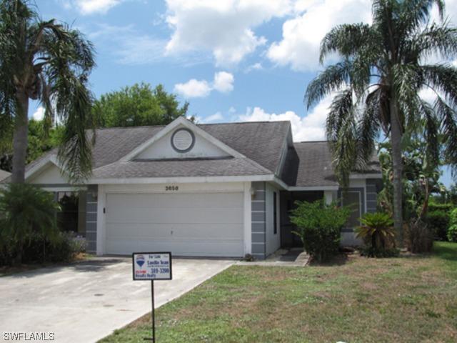 3658 Kent Dr., Naples, FL 34112