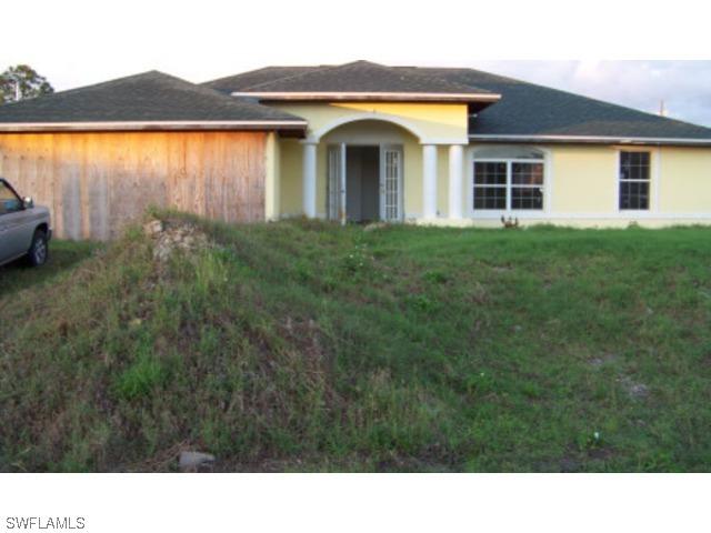 2502 42nd St., Lehigh Acres, FL 33971