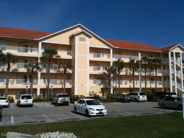 9175 Celeste Dr. #104, Naples, FL 34113