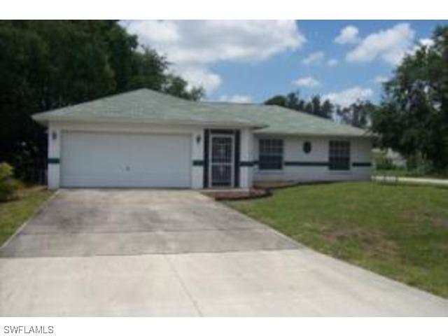 704 Rue Labeau Cir., Fort Myers, FL
