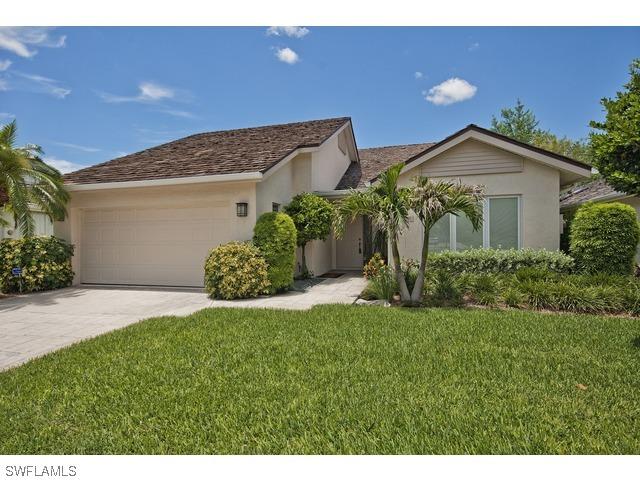 709 Heathery Ln., Naples, FL 34108