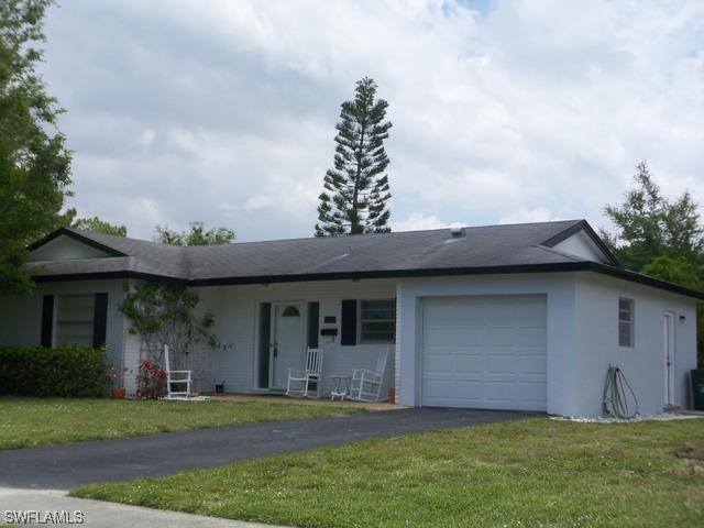 3466 Poinciana St., Naples, FL