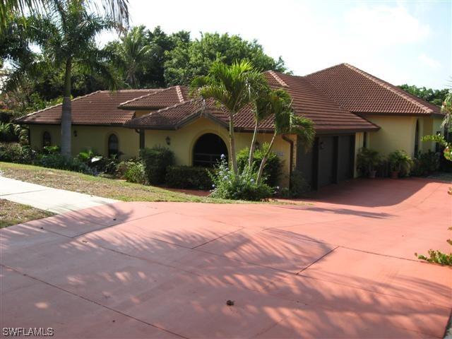 1841 Olds Ct., Marco Island, FL 34145