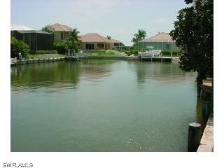 821 Magnolia Ct., Marco Island, FL 34145