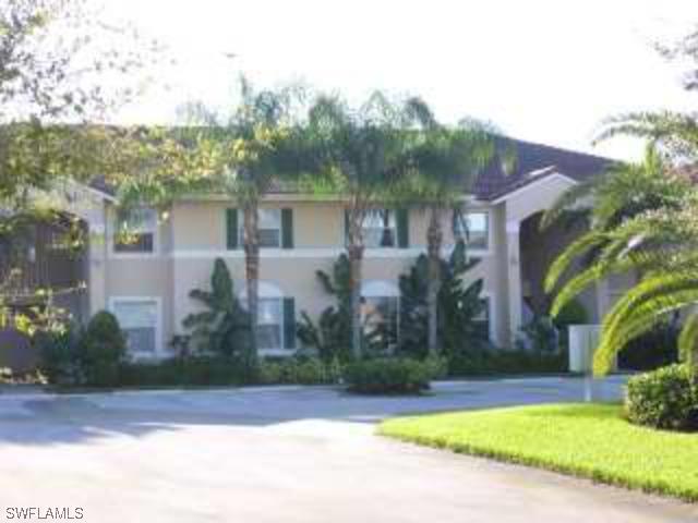 6770 Huntington Lake Cir. #203, Naples, FL 34119