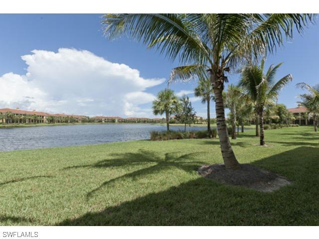 9283 Museo Circle Ct. #204, Naples, FL 34114