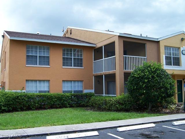 132 Santa Clara Dr. #11, Naples, FL 34104