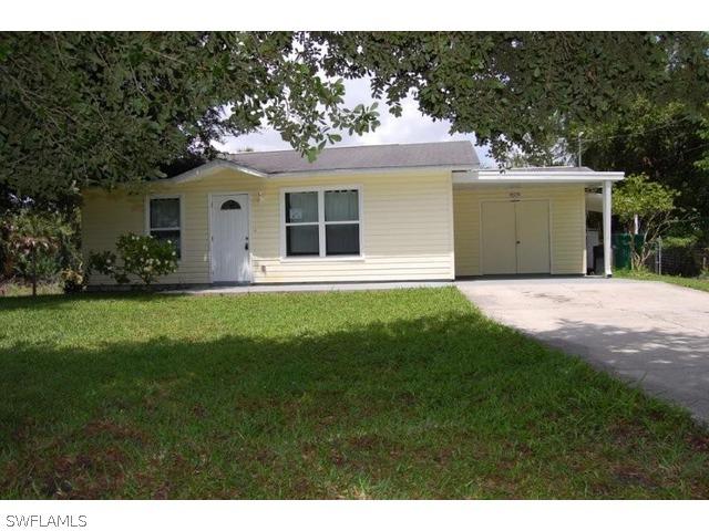 220 16th St., Naples, FL 34120
