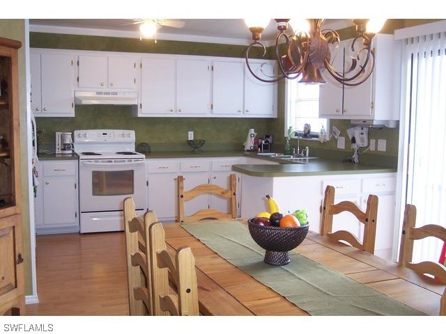 119 Lake Point Ln. #B, Naples, FL