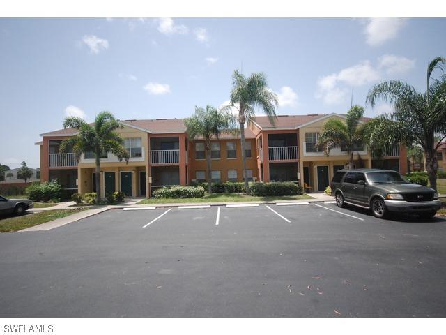 142 Santa Clara Dr. #10, Naples, FL 34104
