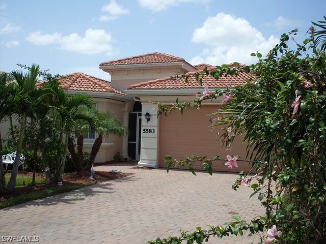 5583 Lago Villaggio Way, Naples, FL 34104