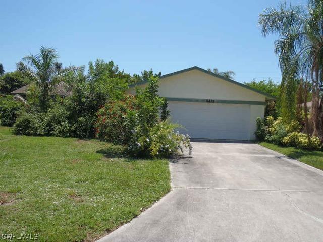 4432 Beechwood Lake Dr., Naples, FL