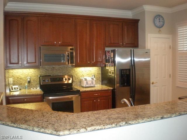 4863 Hampshire Ct. #201, Naples, FL 34112