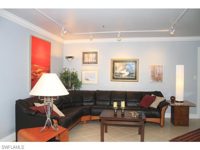 800 South Golf Dr #209, Naples, FL 34102