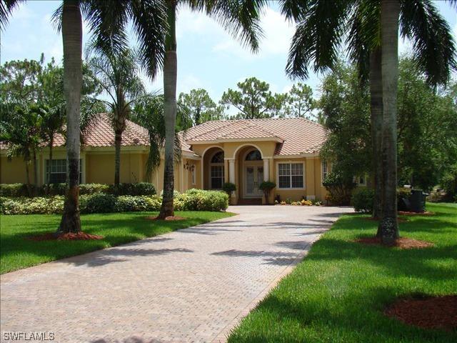 9176 The Lane, Naples, FL 34109