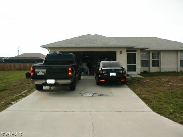 143 31st Ter., Cape Coral, FL 33914