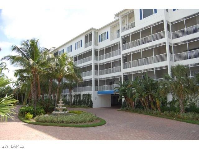 160 Palm St. #206, Marco Island, FL 34145