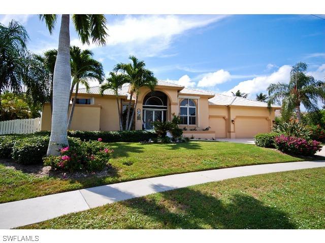 716 Hernando Dr., Marco Island, FL 34145
