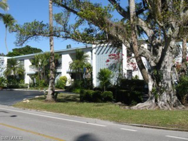 1295 Gulf Shore Blvd. #136, Naples, FL 34102