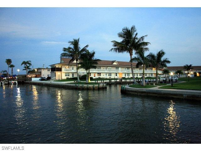 850 Palm St. #D-9A, Marco Island, FL 34145
