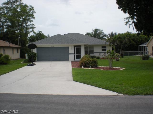 4043 Sawgrass Ln., Naples, FL