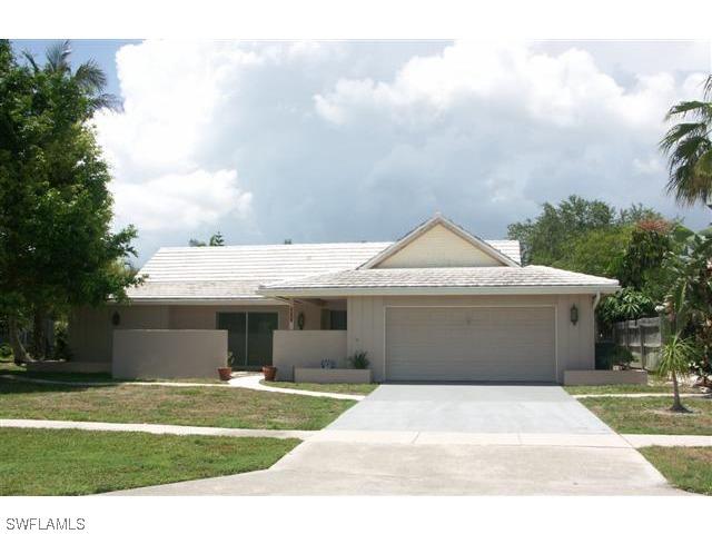 918 S Flamingo Cir., Marco Island, FL 34145