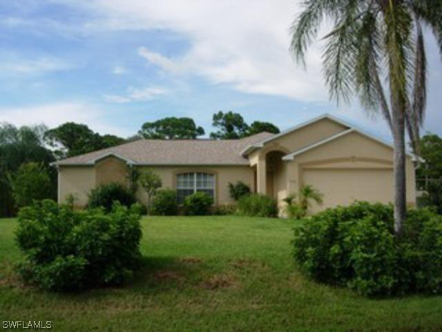 4544 San Antonio Ln, Bonita Springs, FL