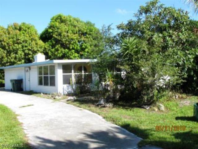 3301 Guilford Rd., Naples, FL 34112