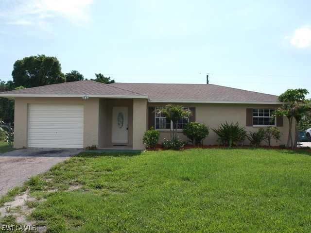 1953 40th Ter., Naples, FL