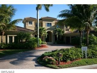 1636 Chinaberry Way, Naples, FL 34105