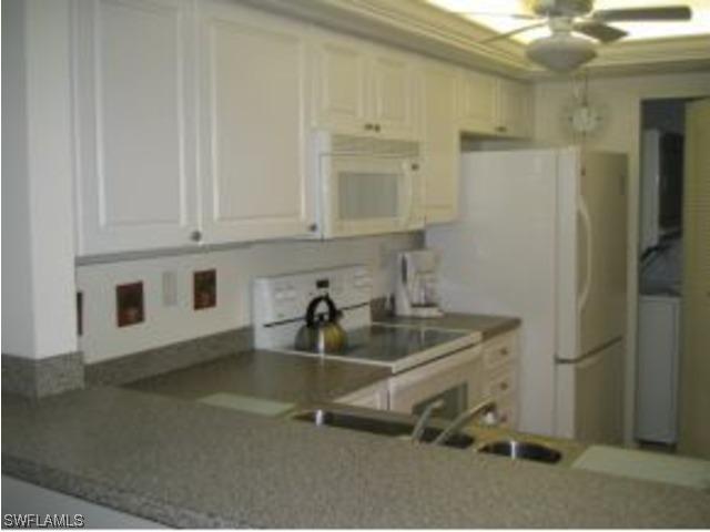 601 Seaview Ct. #109, Marco Island, FL