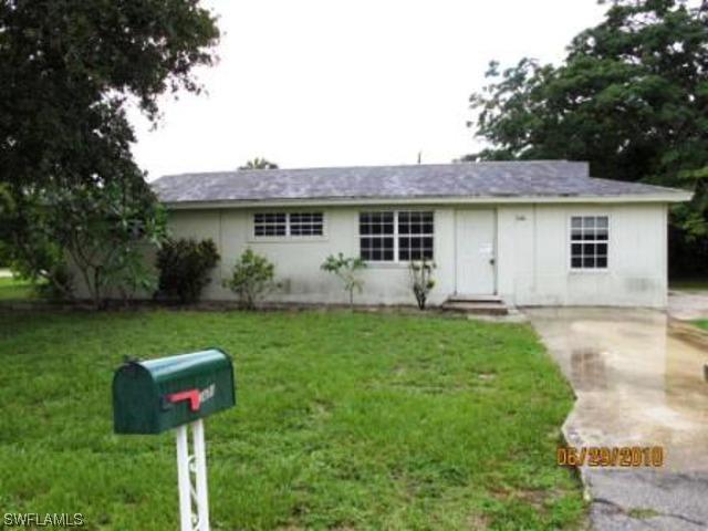 3474 Hibiscus Ave., Naples, FL