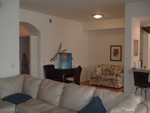 2730 Cypress Trace Cir. #2827, Naples, FL 34119