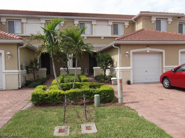 9726 Roundstone Cir., Fort Myers, FL 33967