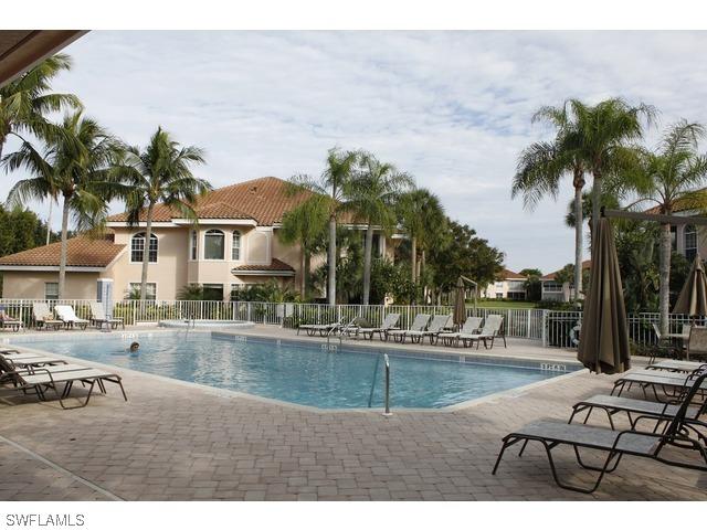 8420 Abbington Cir. #24, Naples, FL