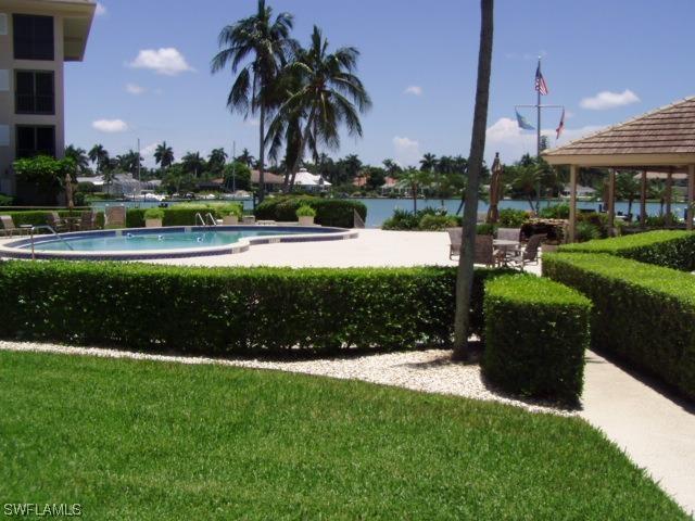 222 Harbour Dr. #114, Naples, FL 34103