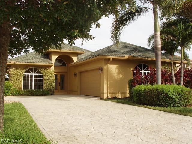 10977 Longshore Way, Naples, FL 34119