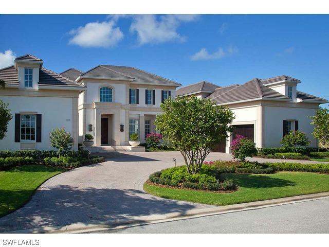 1235 Gordon River Tr., Naples, FL 34105