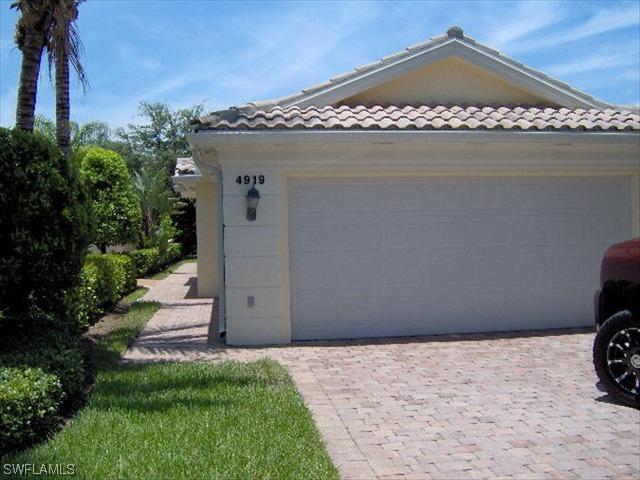 4919 Kingston Way, Naples, FL 34119