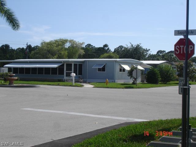 22 Turquoise Ave., Naples, FL