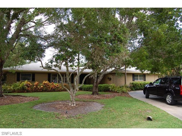 149 Erie Dr., Naples, FL