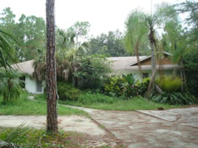 4681 3rd Ave., Naples, FL