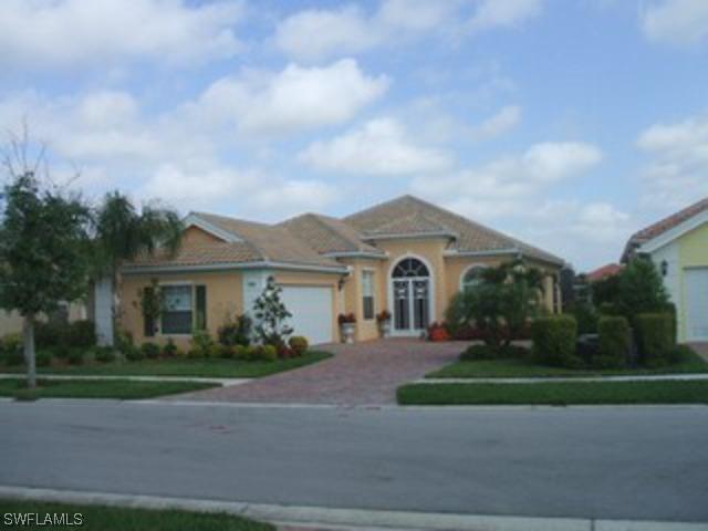 8555 Alessandria Ct., Naples, FL 34114