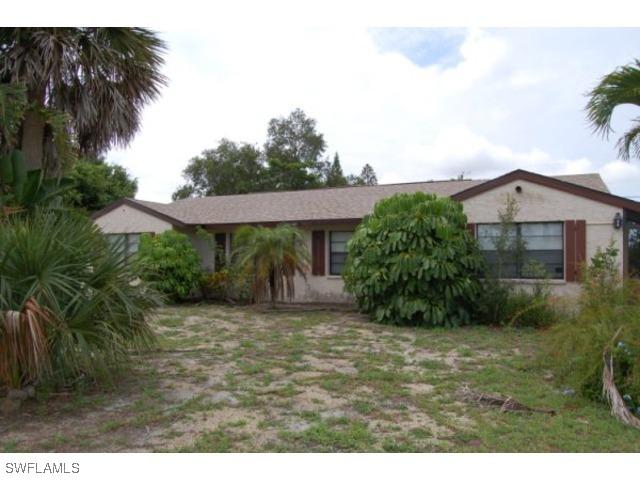 602 99th Ave., Naples, FL