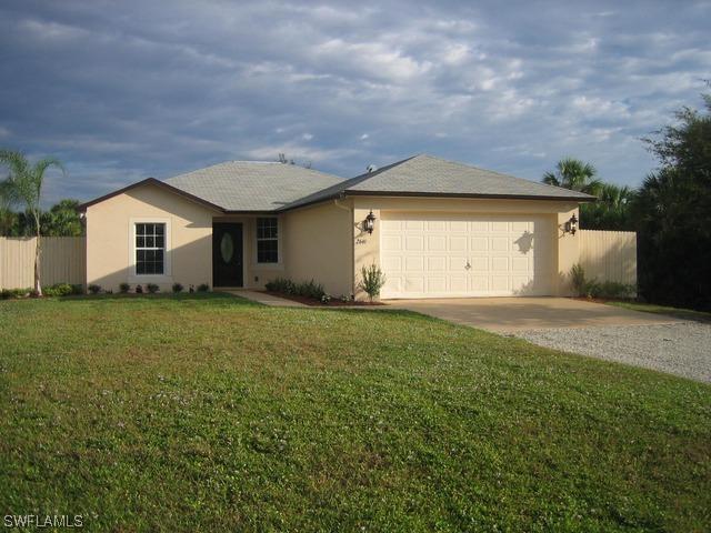 2641 2nd Ave., Naples, FL 34117