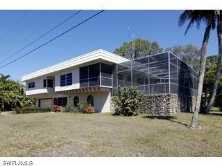 1308 Venetian Way, Naples, FL 34110