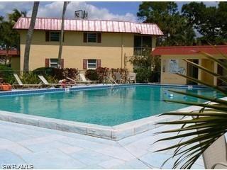 1549 Sandpiper St. #32, Naples, FL 34102