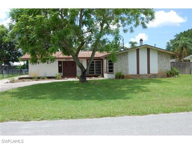 4332 20th Ave., Naples, FL
