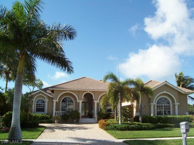 355 Landmark St., Marco Island, FL 34145