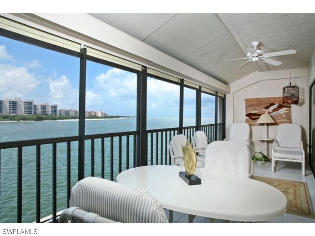 322 La Peninsula Blvd., Naples, FL 34113